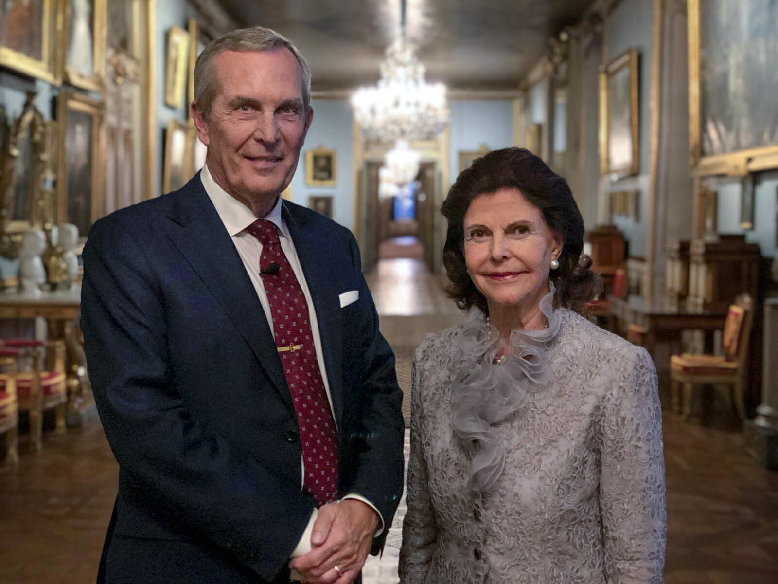 Drottning Silvia 75 år. Intervju med SVT:s Claes Elfsberg. Foto: Marie Nyreröd /SVT