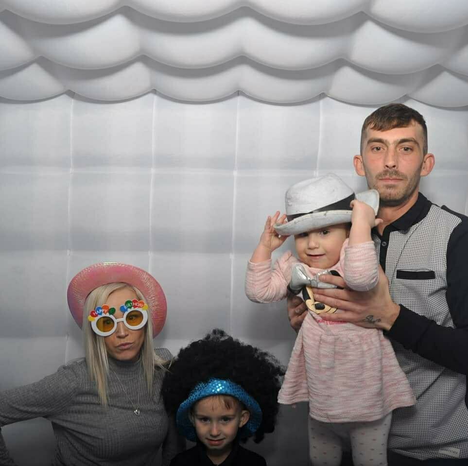 Colin Walker med familj