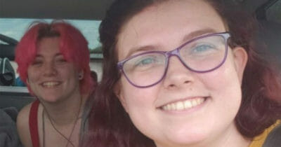 döttrar, backspegel