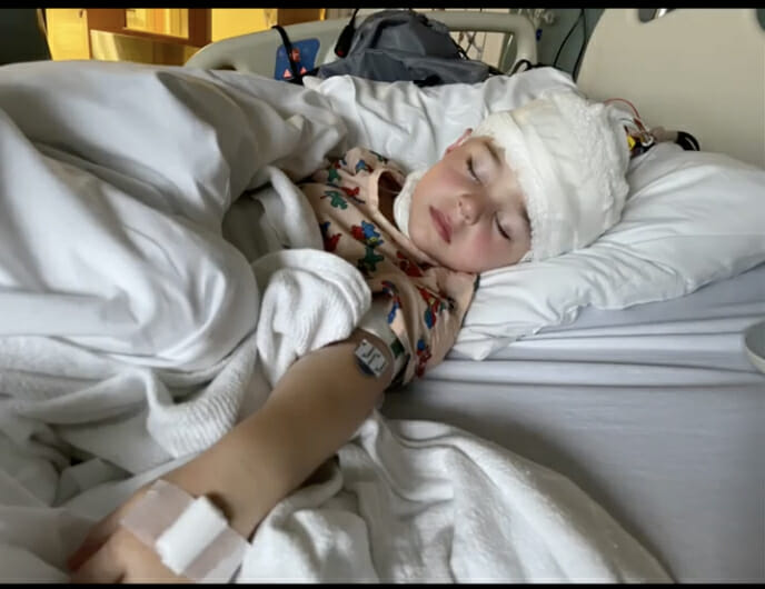 Jamie Simoson , Johnny