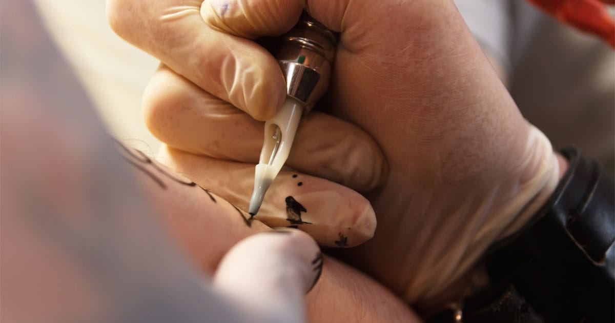 Richard Huff har täckt sig med tatueringar.